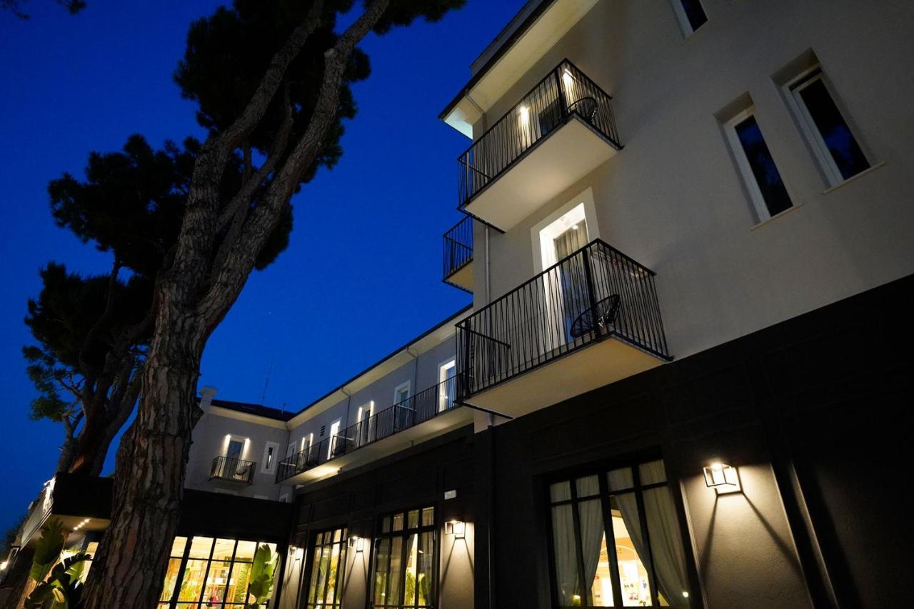 Hotel Vagabond Riccione Zewnętrze zdjęcie